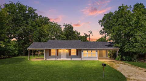 Photo of 337 N 1st Street, Point, TX 75472 (MLS # 21324910)