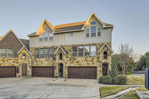 Photo of 6700 Lost Star Lane, Fort Worth, TX 76132 (MLS # 21194176)