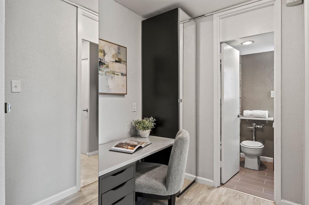 Twenty 01 Turtle Creek Condos - Residential