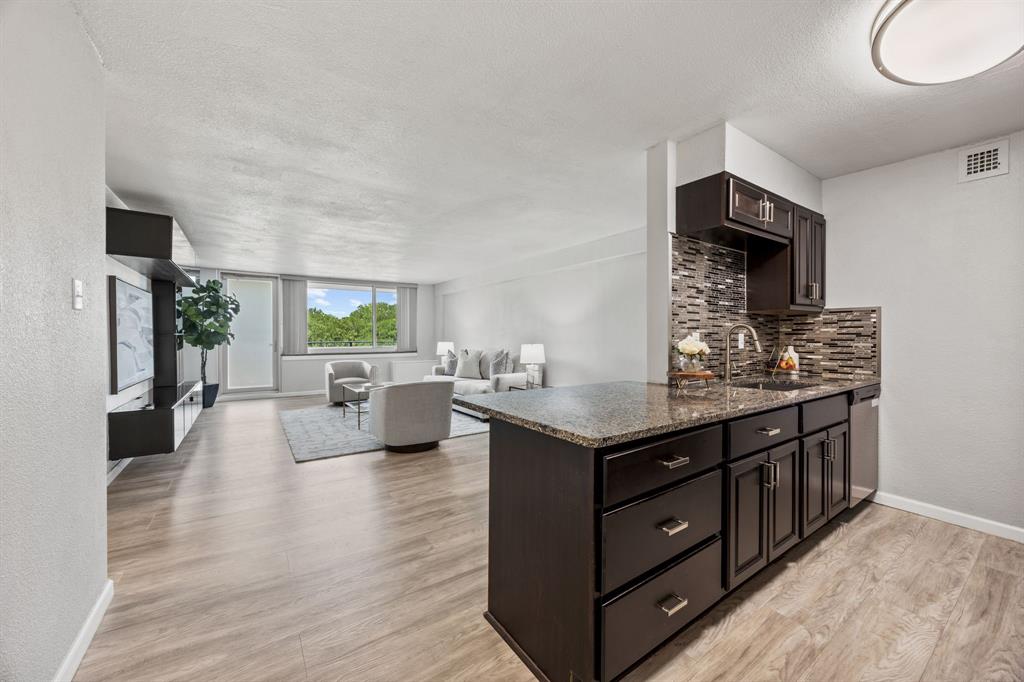 Twenty 01 Turtle Creek Condos - Residential