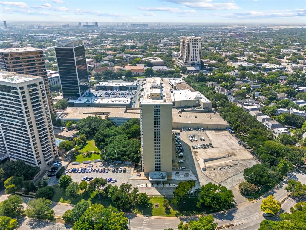 Twenty 01 Turtle Creek Condos - Residential