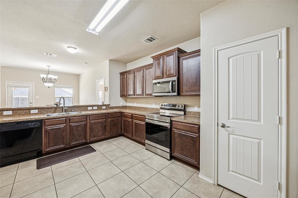 2513 Gold Rush Drive
