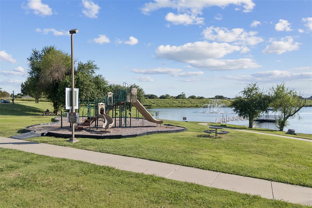 Summit View Lake Ph Two - Residential