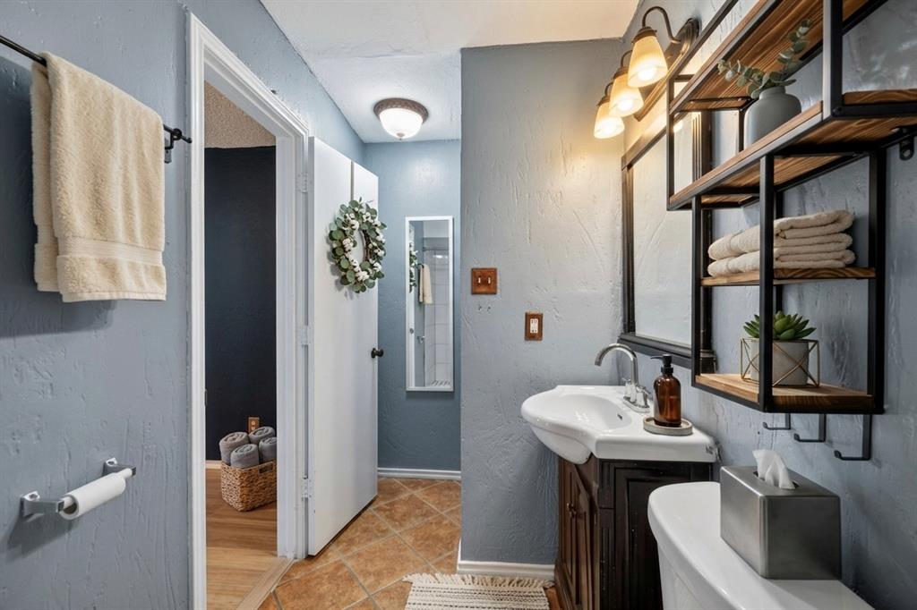 University Park Condo - Residential