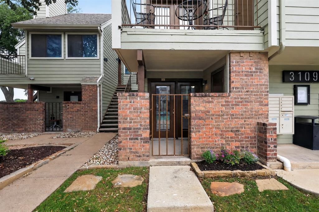University Park Condo - Residential