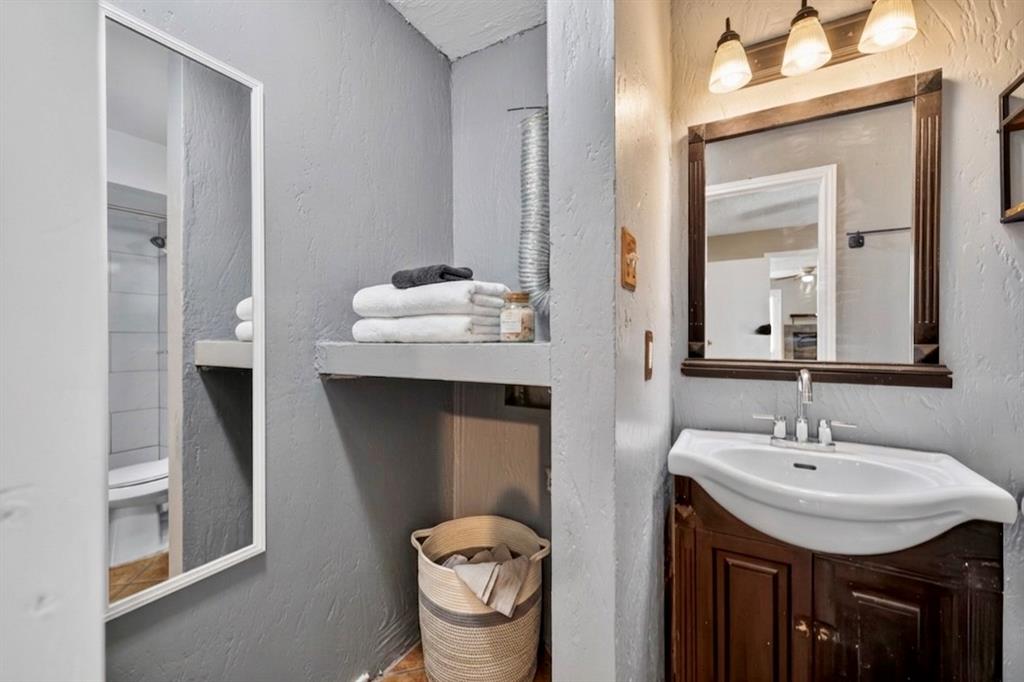 University Park Condo - Residential