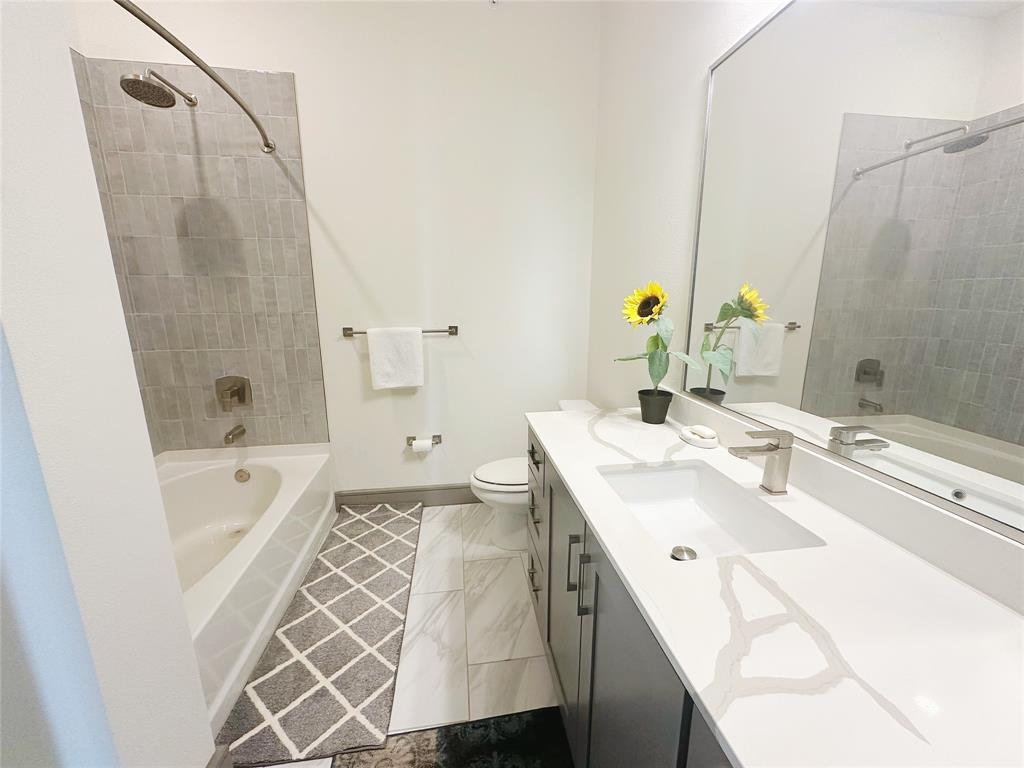 VIEW RESIDENTIAL CONDO - Residential Lease