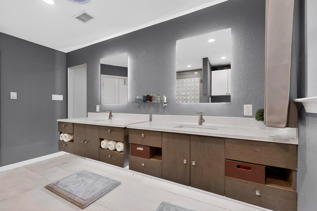 Oak Lawn Heights - Residential