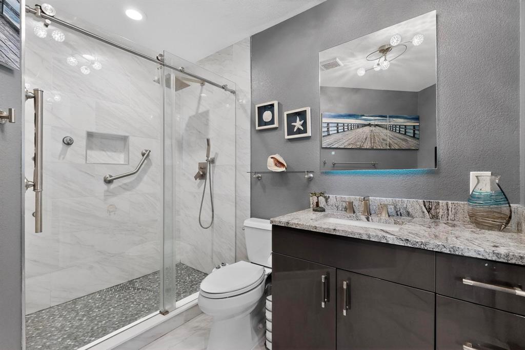 Oak Lawn Heights - Residential