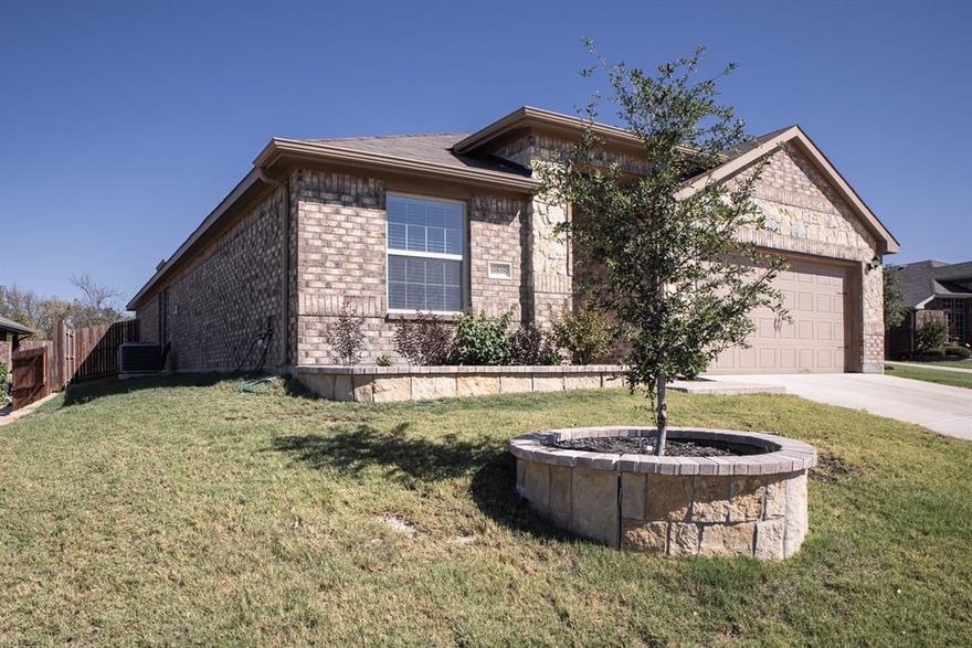 Check out this rare find! This beautiful home features 4 bedrooms, 2 bathrooms and an office. Built in 2018, with all new flooring, no carpet anywhere, stainless steel appliances, updated lighting, granite countertops and an oversized backyard. You don’t want to miss out on this one!