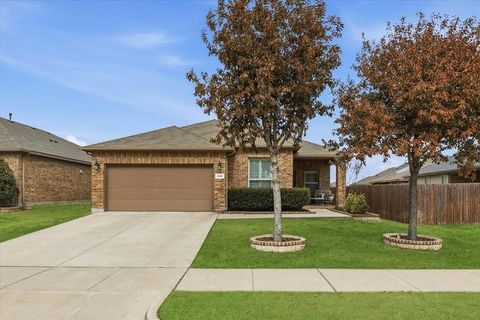 448 Spring Drive Saginaw TX 76131