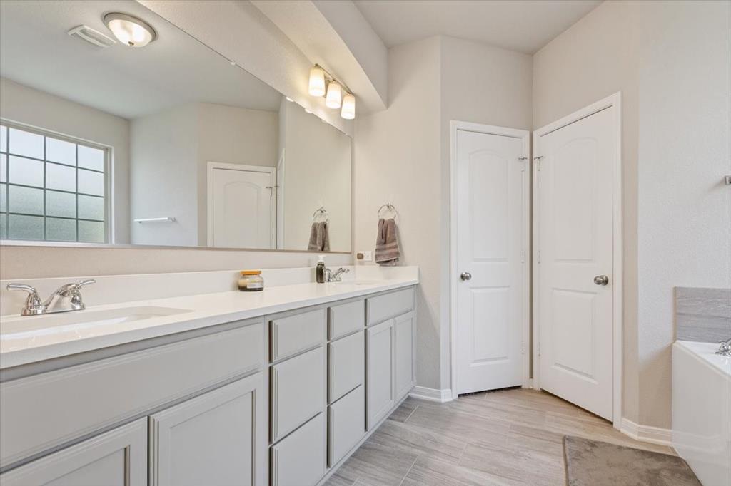 BRENTWOOD SUB - Residential