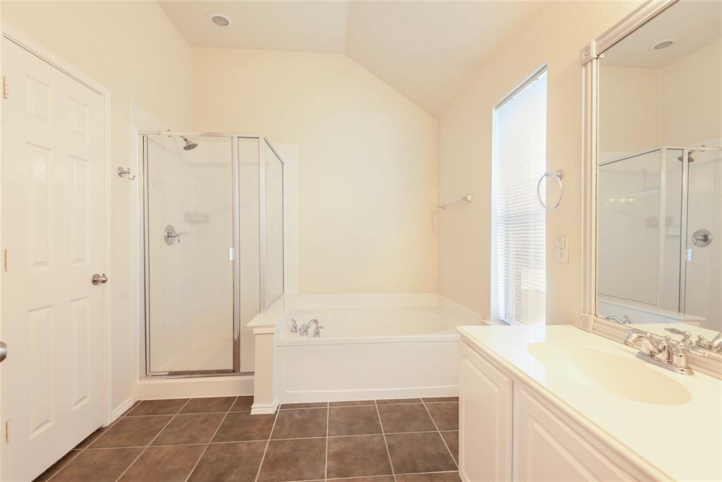 Fountainview Ph Three - Residential