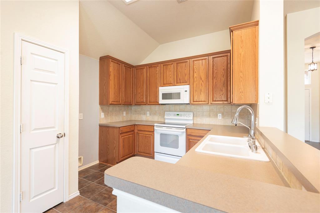 Fountainview Ph Three - Residential