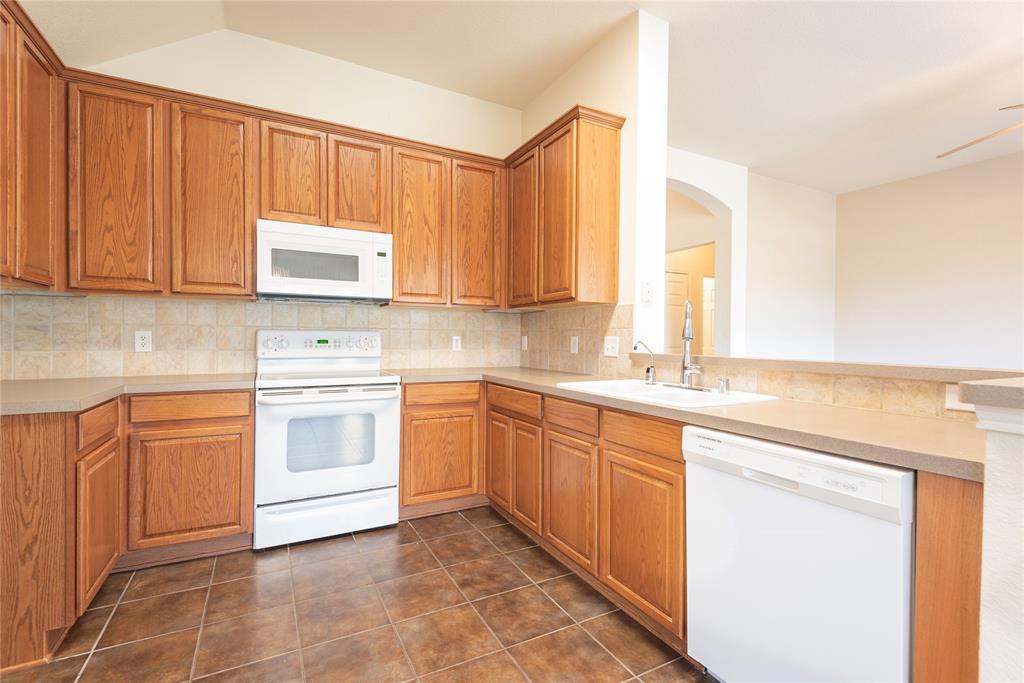 Fountainview Ph Three - Residential