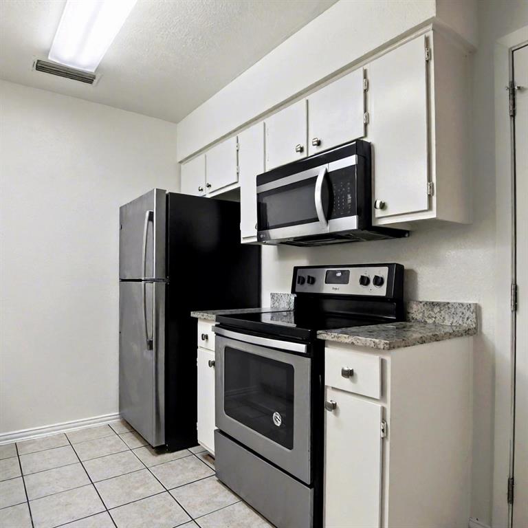 Highland Hills West - Residential Lease