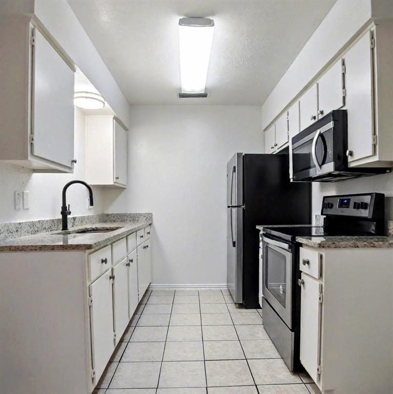 Highland Hills West - Residential Lease