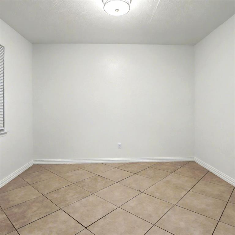 Highland Hills West - Residential Lease