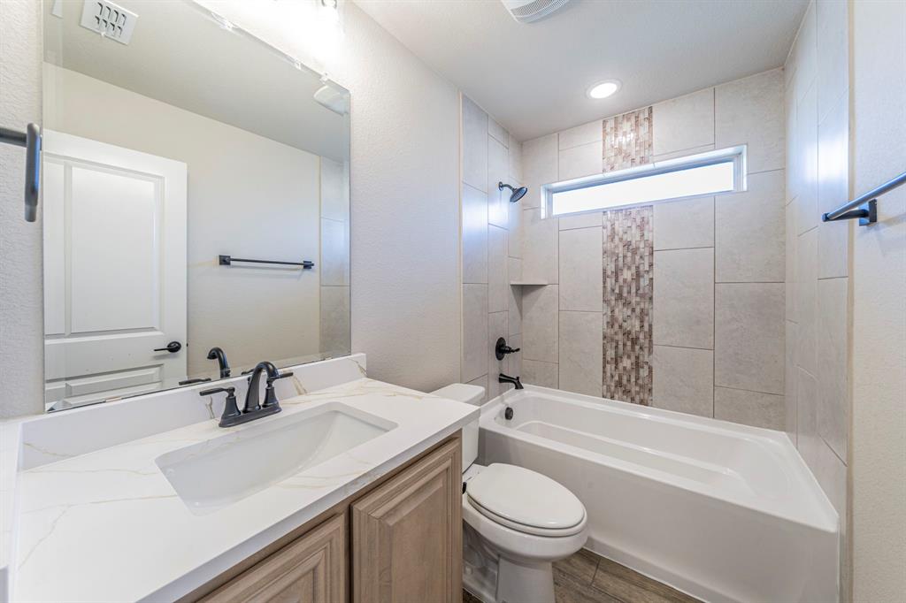 Plateagle Glen Ph 2 - Residential