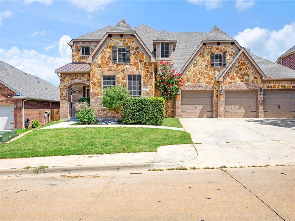 1208 Catherine Lane