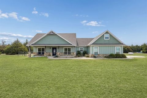 Photo of 130 Judah Circle, Trenton, TX 75490 (MLS # 21181397)