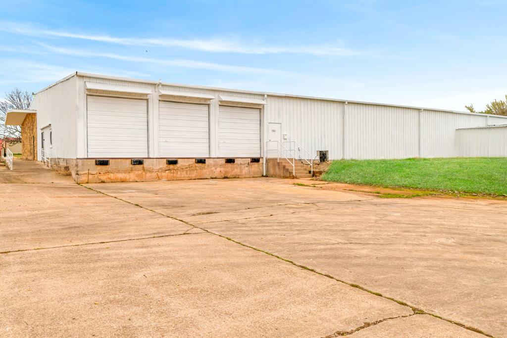 City Of Paris - Commercial Sale