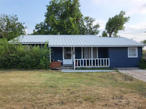 A home in Jacksboro