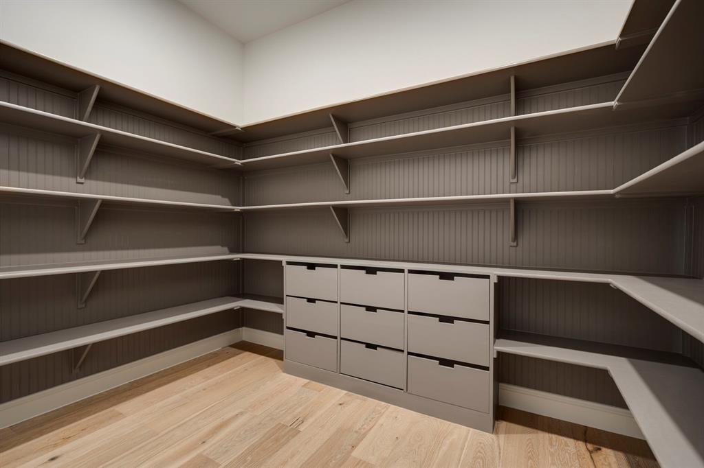 LAKEWOOD HTS - Residential