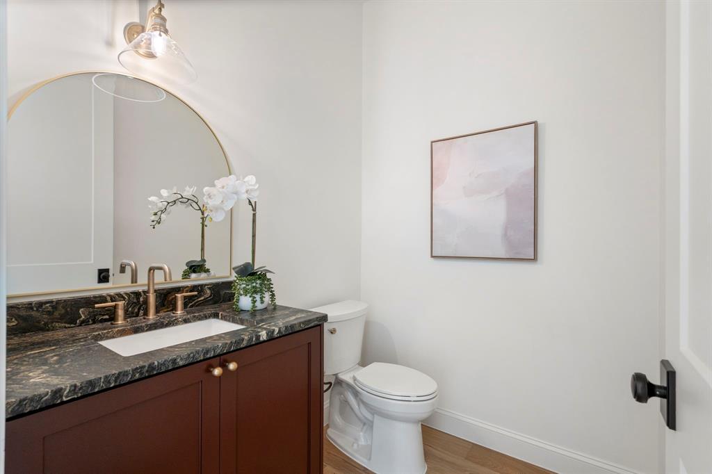 LAKEWOOD HTS - Residential