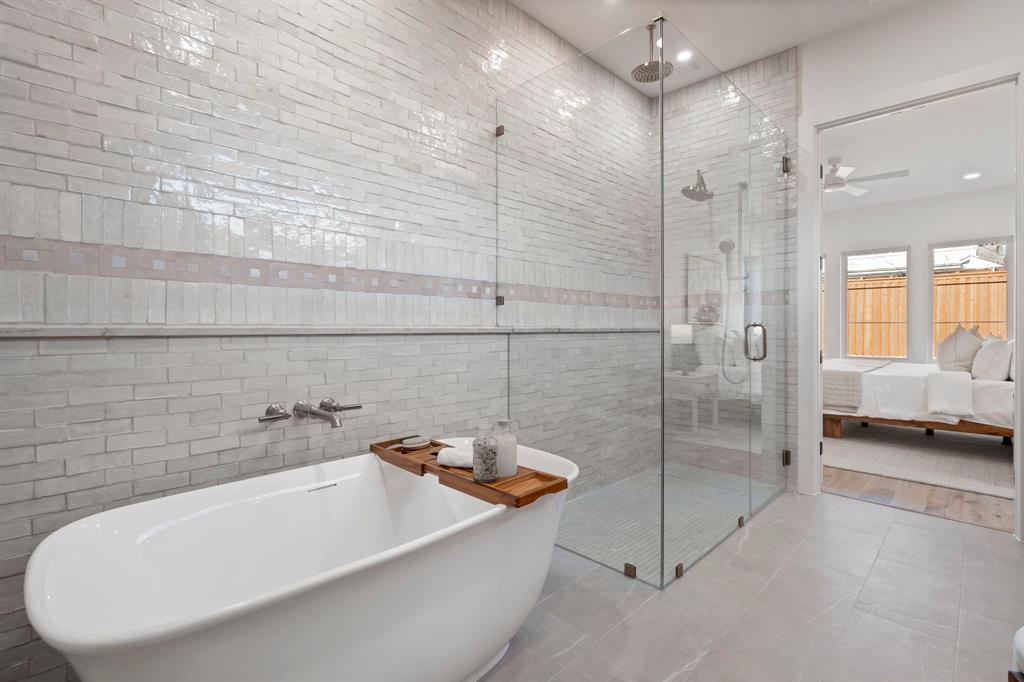 LAKEWOOD HTS - Residential