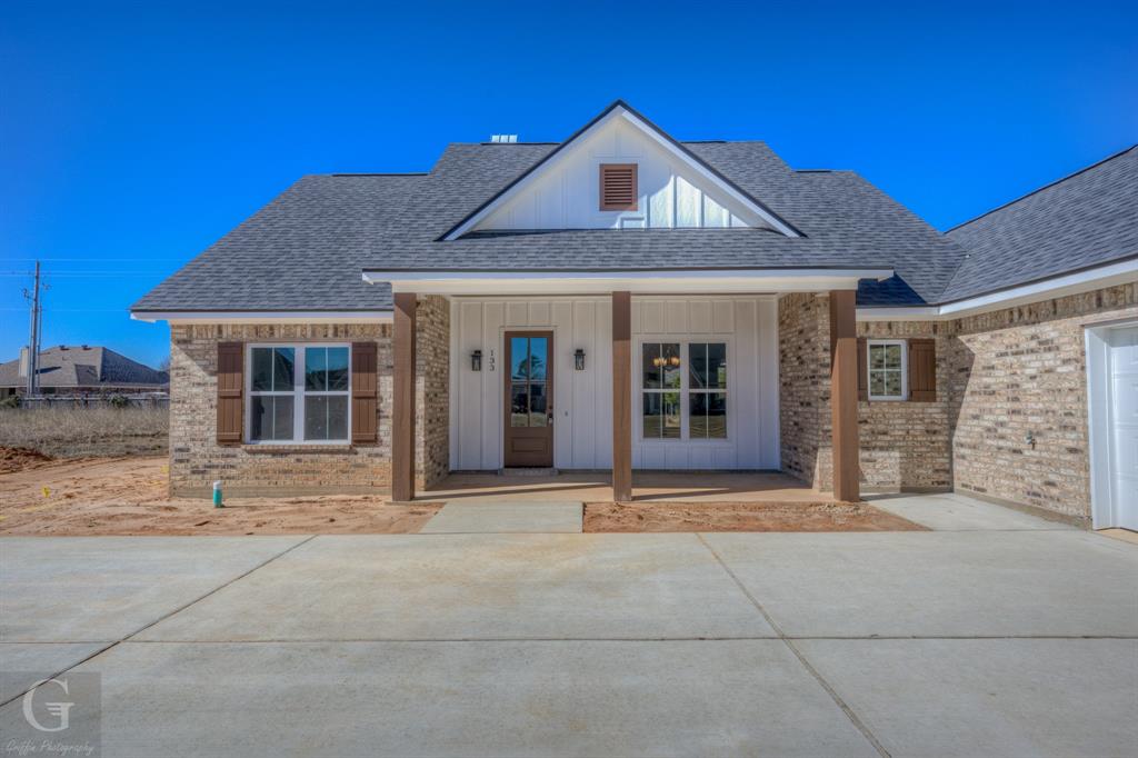 Pin Oak Landing - Residential