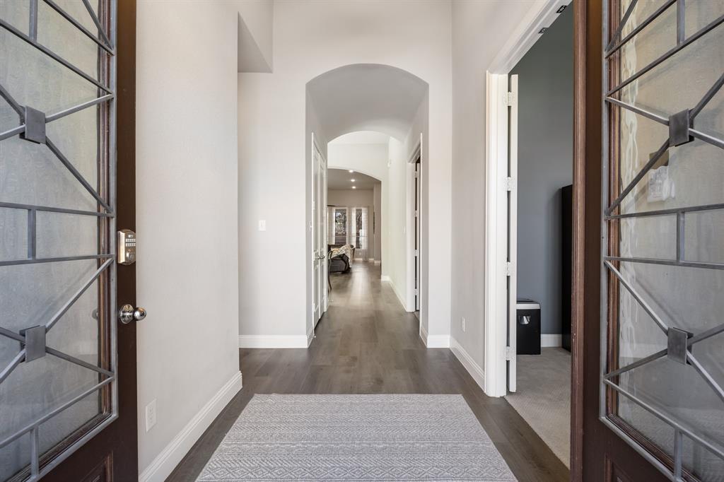 3909 Greenbrier Drive