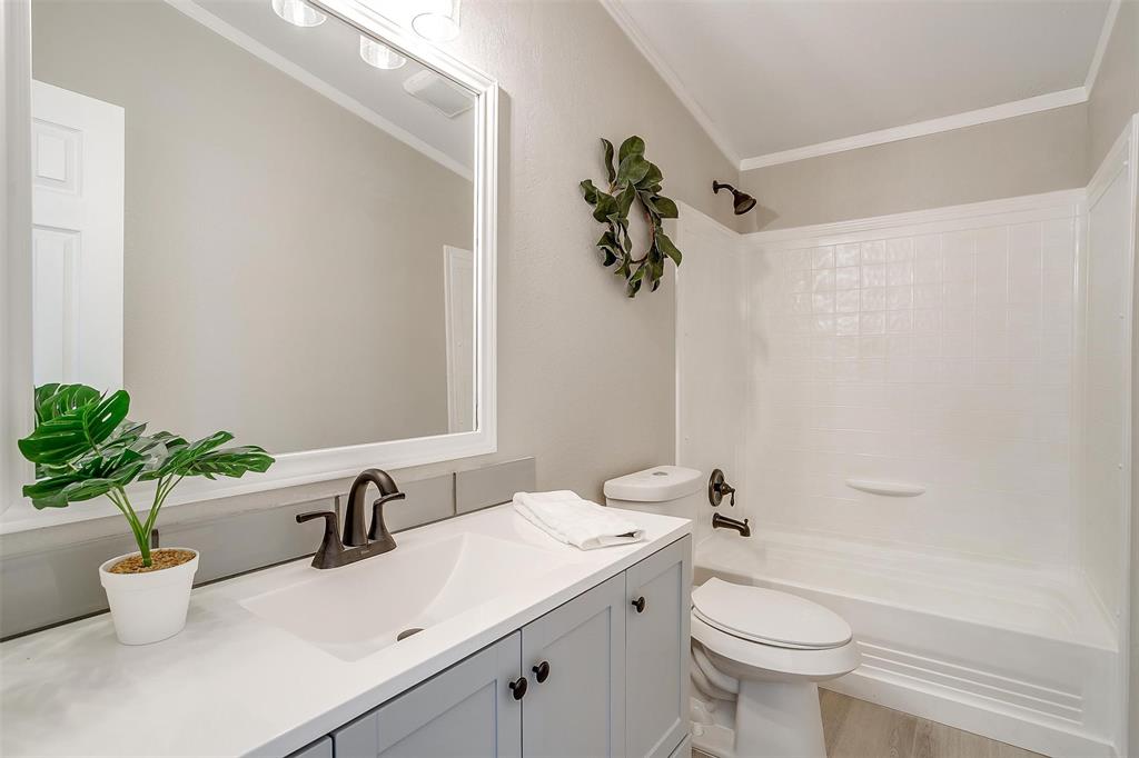 Oak Meadows - Residential