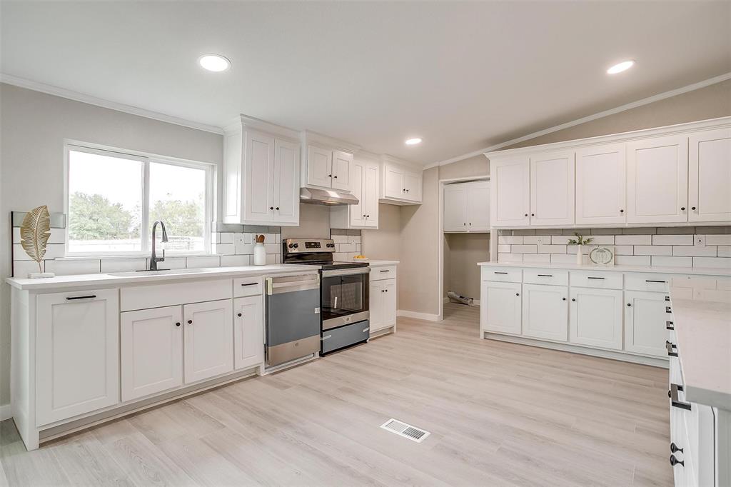 Oak Meadows - Residential