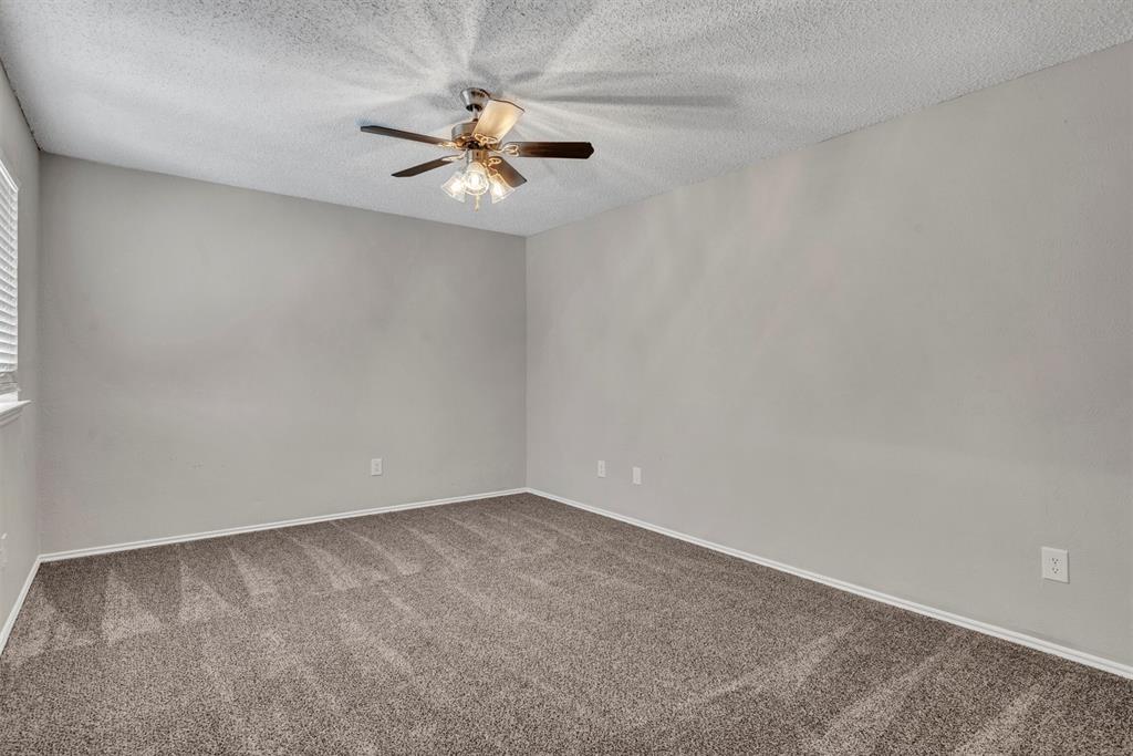 Springtree Crossing Condos - Residential