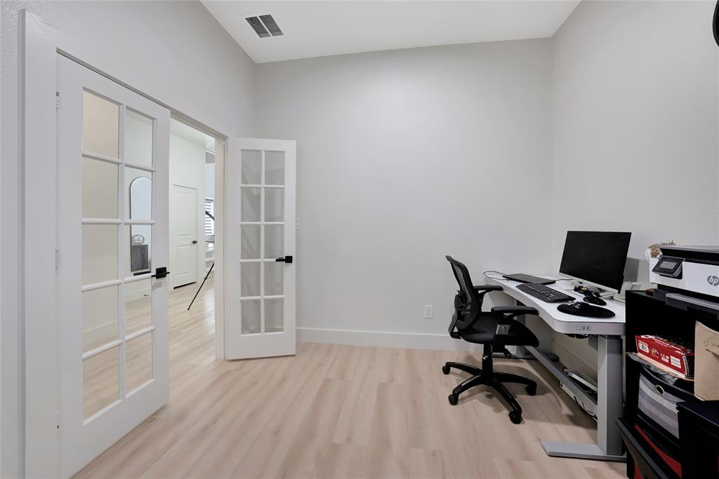 1483 Scarlet Lane