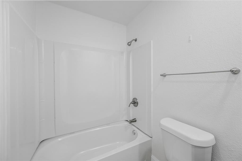 Colony 16 - Residential Lease