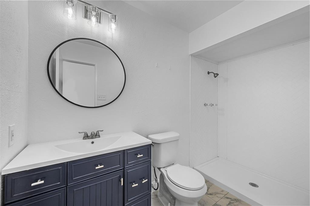 Colony 16 - Residential Lease