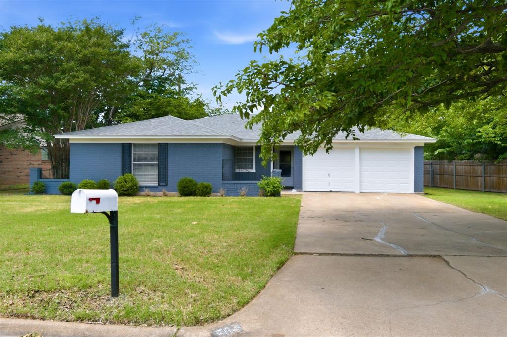 504 S Colonial Drive