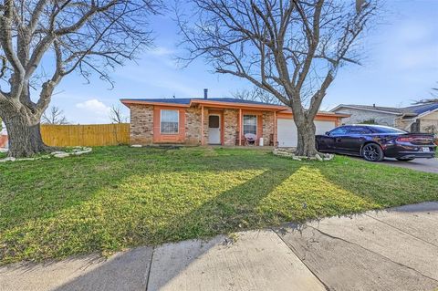 1308 Harvest Hill Lane Arlington TX 76014