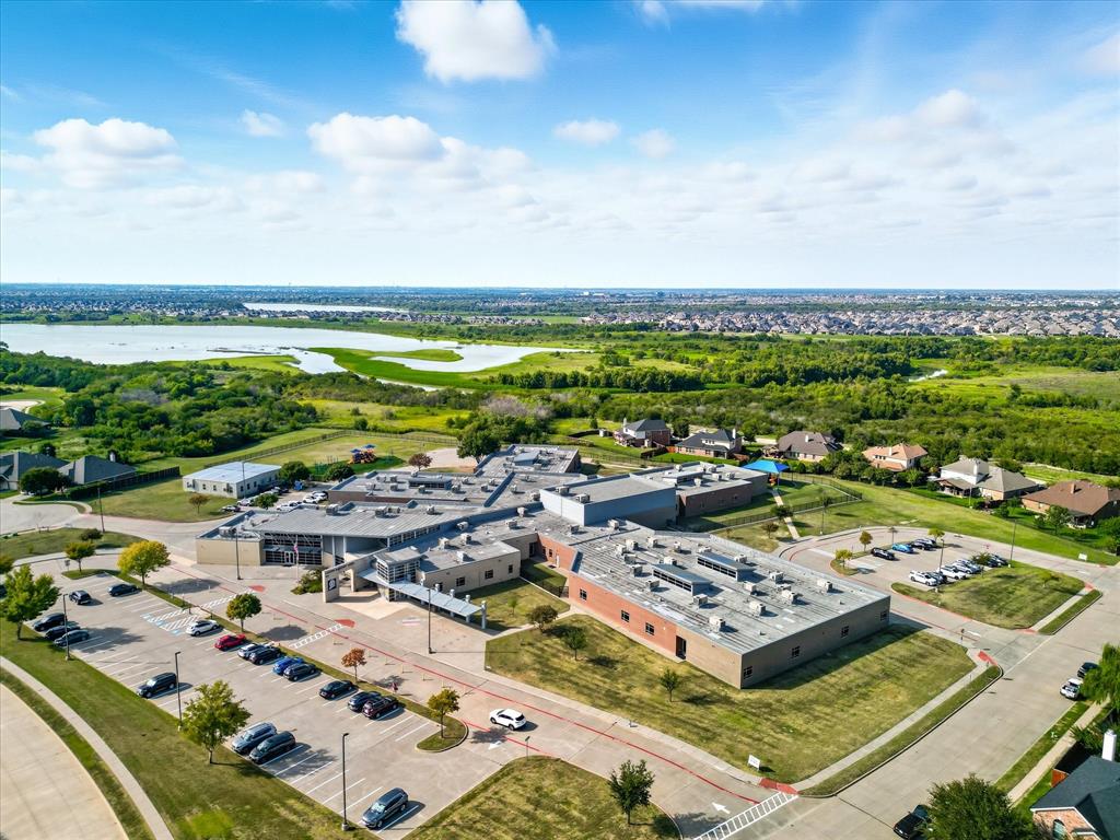 Sunset Pointe Ph Twelve - Residential