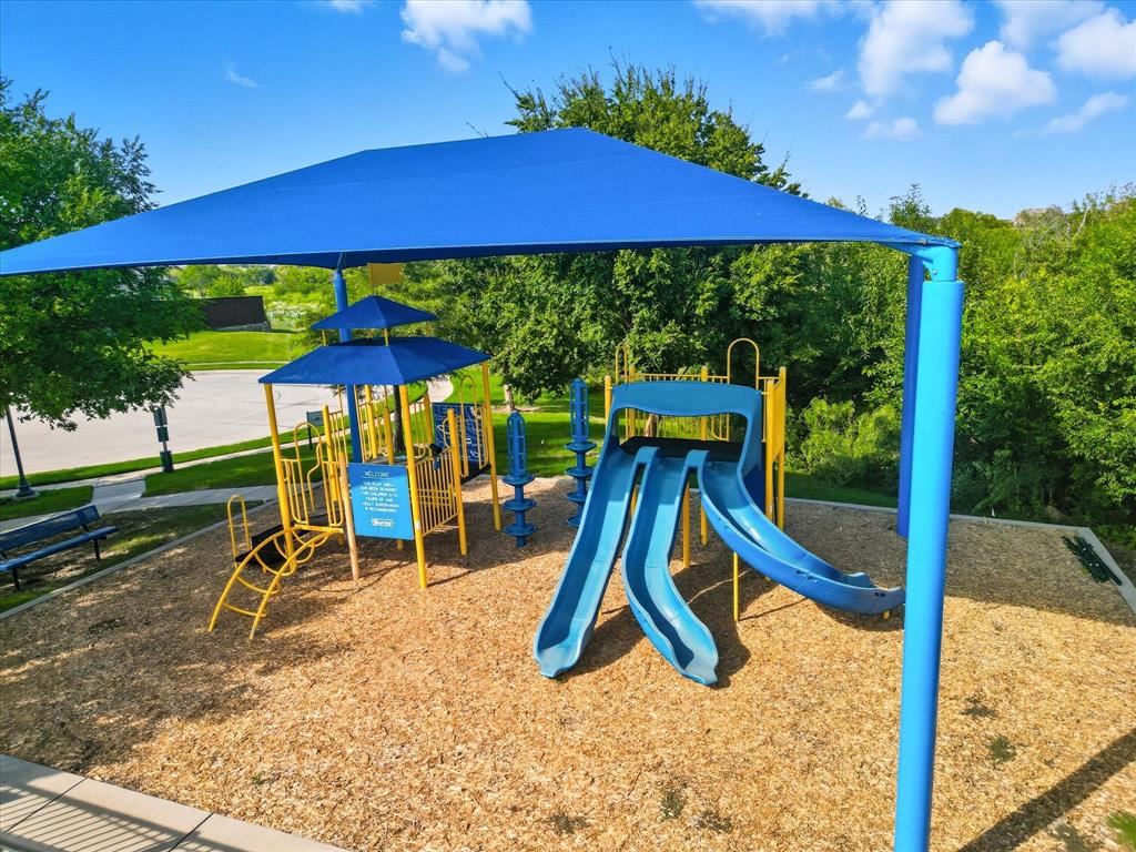 Sunset Pointe Ph Twelve - Residential