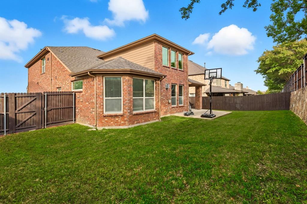 Sunset Pointe Ph Twelve - Residential