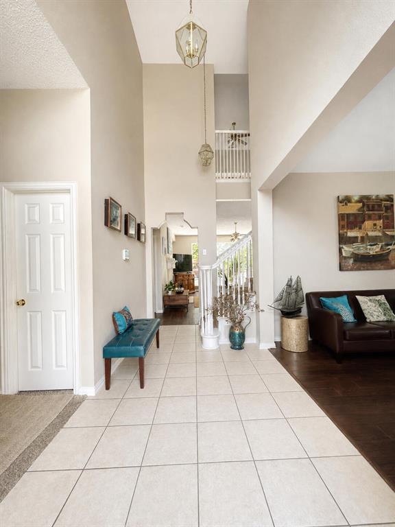 6119 Widgeon Court