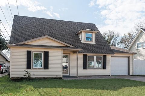 A home in Burleson