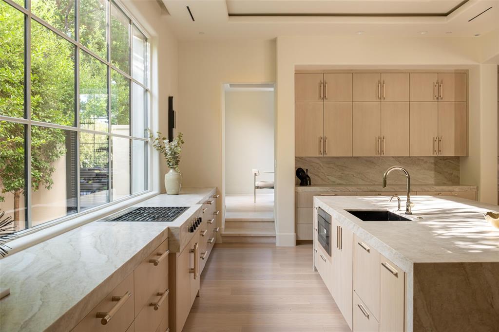 Mount Vernon 03 - Residential