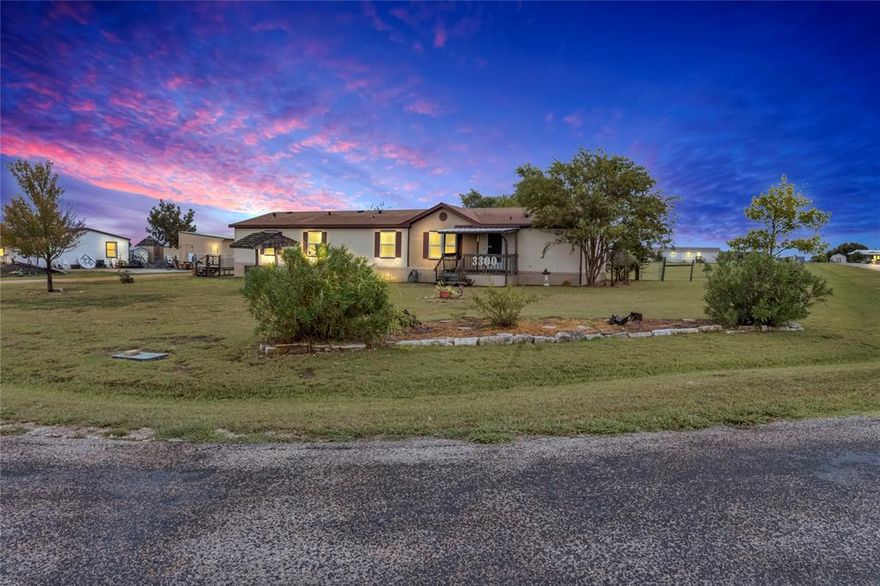 BACK ON THE MARKET! Buyer financing fell through. 

Don't miss this opportunity. 
Country Living on 1 Acre – Just Outside the City Limits! 
Welcome to this charming corner lot home sitting on 1 acre, where space, comfort, and country living come together. With an open-concept design, this home is perfect for gatherings, entertaining, and everyday living.
Inside, you’ll find 4 bedrooms, 3 bathrooms, and 2 spacious living rooms, offering plenty of room for the whole family. The open flow between the kitchen, dining, and living areas creates a warm and inviting atmosphere, filled with natural light.
Enjoy the peace and quiet of living outside the city limits, while still being just a short drive from shopping, dining, and schools. The property offers ample outdoor space with endless possibilities whether you dream of a garden, a workshop, or simply room to roam.
1-acre corner lot
4 bedrooms, 3 baths and 2 living rooms
Open-concept layout
Peaceful country setting near the city
This home truly offers the best of both worlds country charm with city convenience.