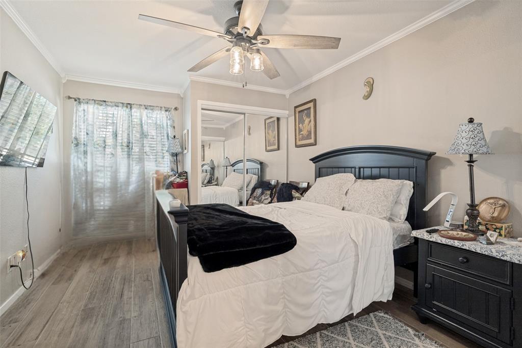 5769 Cedar Creek Drive