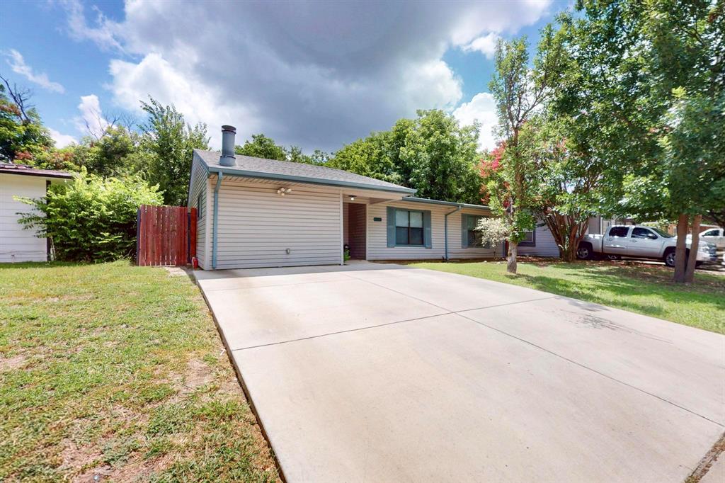 1105 Highland Drive