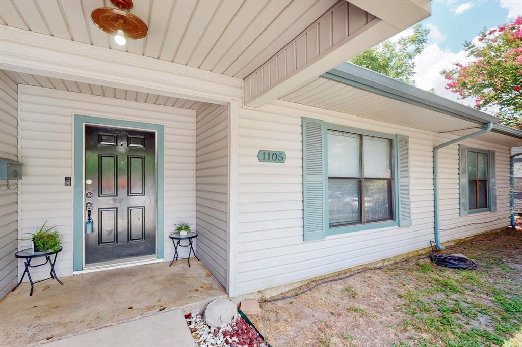 1105 Highland Drive